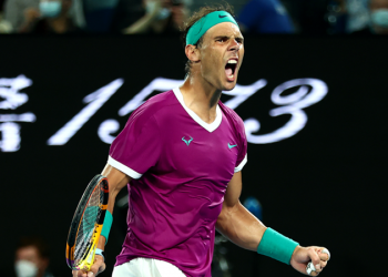 Rafael Nadal festeja ante Medvédev y logra su título Grand Slam 21