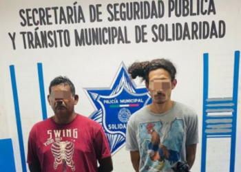 Aseguran a dos narcomenudistas en colonia de Playa del Carmen