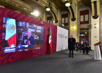 AMLO se contagió de Ómicron, pero con síntomas leves; dirige desde su habitación: Adán Augusto López
