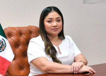 ¿Quién asesora a algunas autoridades municipales?