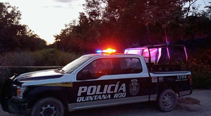Criminales ejecutan y calcinan a una persona en colonia de Cancún