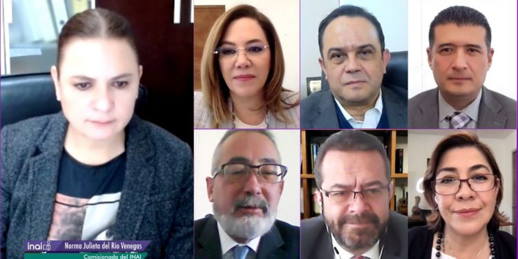 El FCE debe entregar su participación por email en sesión del consejo directivo del CIDE: INAI