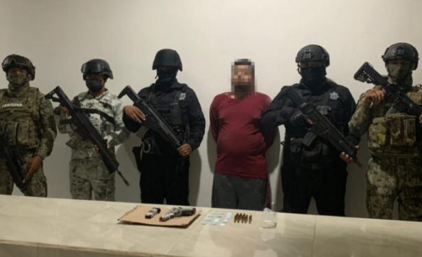 Aseguran a hombre presuntamente implicado en el ataque al ‘Art Beach’ de Tulum