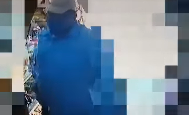 Exhiben a presunto extorsionador de comercios en Playa del Carmen