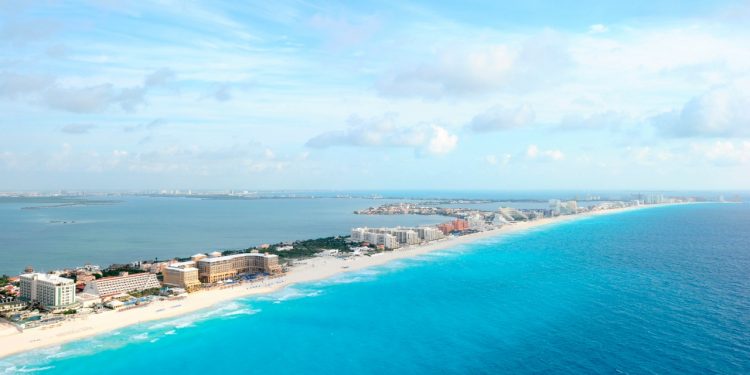 World2Fly incrementará su frecuencia de vuelos a Cancún