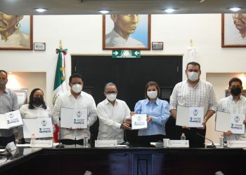 Recibe XVI Legislatura informe del titular de la Fiscalía General del Estado