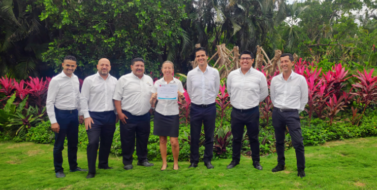La AHRM y la Cruz Roja otorgan reconocimiento a Bahia Principe Hotels & Resorts