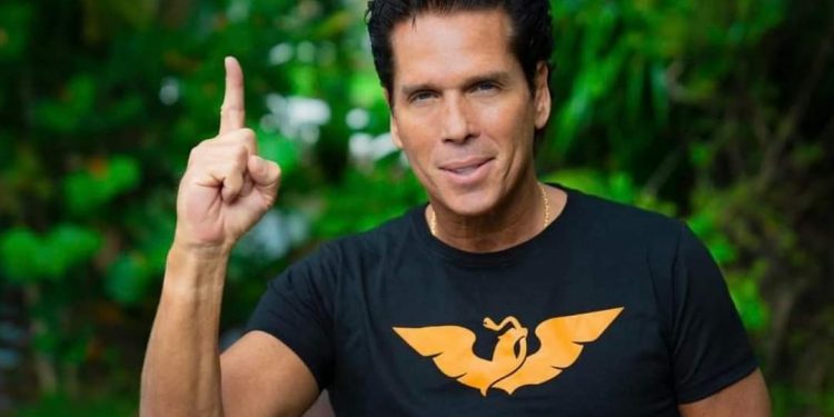 Carlos Joaquín opera para que Palazuelos no sea candidato; las redes sociales tunden al actor ante amenaza de cobrar venganza