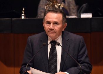 Renuncia José Luis Pech a Morena