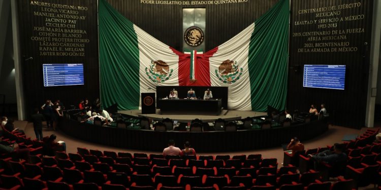 Turnan a comisiones iniciativas en materia de salud mental y de ambientes urbanos