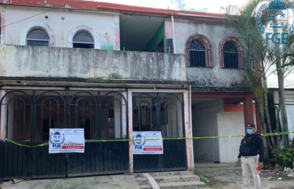 FGE asegura a dos hombres, armamento y droga durante operativo en Felipe Carrillo Puerto