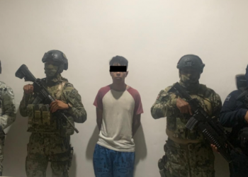 Aseguran a sujeto por portación de arma y droga en Tulum