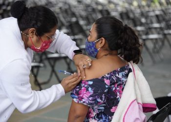En 10 municipios de Quintana Roo, continúa la jornada de vacunación contra la covid-19
