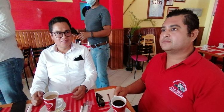 Piden volqueteros pago de 373 mil pesos a las autoridades municipales