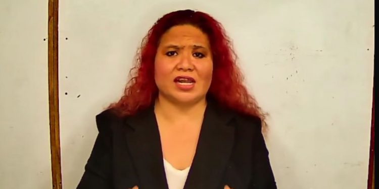 Denuncia amenazas protectora de derechos de la mujer