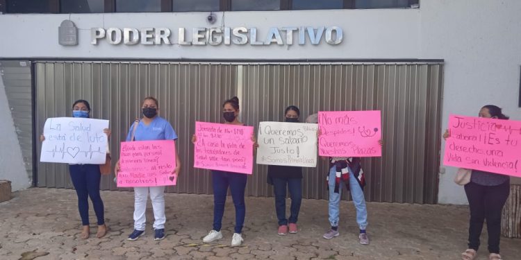 Exigen apoyos a trabajadores de la salud que han dado positivo al Covid-19