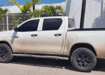 Abandonan vehículo usado en un levantón