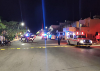 Ejecutan a hombre y detienen a dos hombres en Playa del Carmen