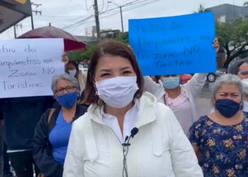 ¡Fuera parquímetros de la zonas populares de Solidaridad!