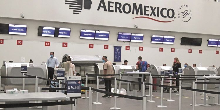 Aeroméxico seguirá afrontando problemas tras bancarrota: Analistas