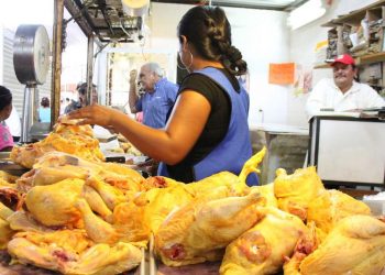 Nuevo golpe a los bolsillos de Quintana Roo ante alza de los precios de pollo