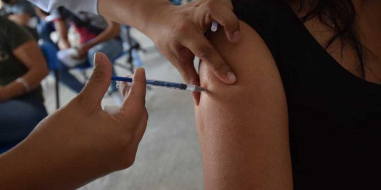 El 94.6% de menores amparados han sido vacunados contra Covid-19: Sedesa