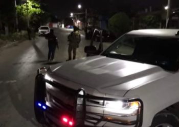 Asesinan a una mujer y dejan tirado su cuerpo en la entrada a Mahahual