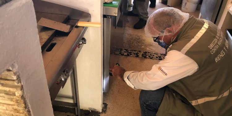 DPRIS evalúa reapertura, aforos y manejo higiénico de alimentos y agua para consumo humano en Quintana Roo