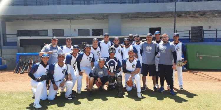 Continúa Tigres con su pretemporada en Mazatlán