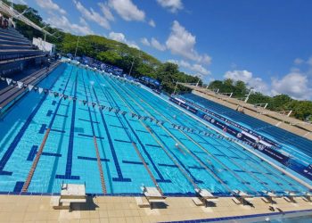 Intensa actividad en la Alberca Olímpica de Cancún
