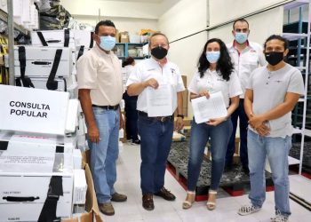 Llegó material de Revocación de Mandato a Chetumal