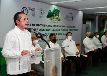 Carlos Joaquín tomó protesta al nuevo Consejo Directivo del IAPQROO 2021-2024