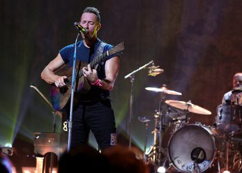 Coldplay le rinde tributo a Taylor Hawking durante su concierto en Monterrey