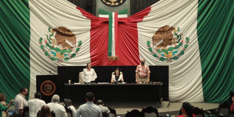 Congreso ratifica reducción de presupuesto al IEQROO