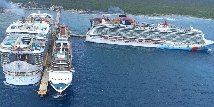 Arriba el crucero más grande del mundo a Mahahual