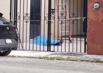 Instalador de internet fallece tras caer de una escalera mientras trabajaba en Cancún