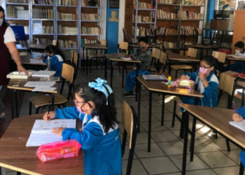 Querétaro continuará con el programa ‘escuelas de tiempo completo’