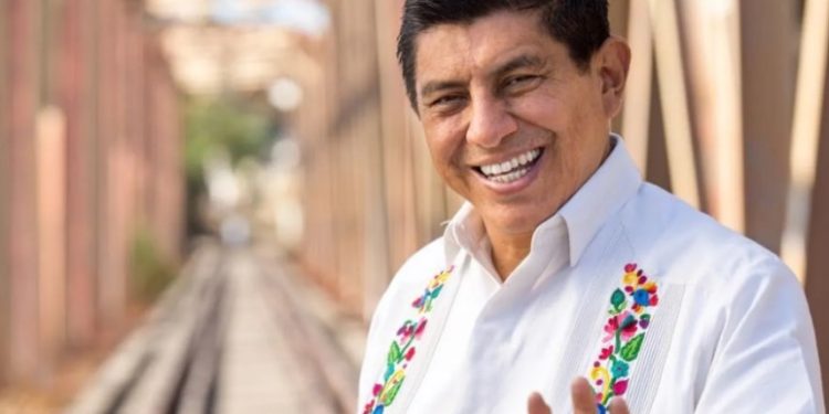 Candidatura de Salomón Jara en Oaxaca está en riesgo