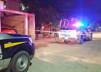 Ejecutan a dos hombres en fraccionamiento de Cancún