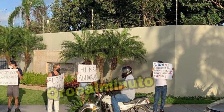 Aguakan sigue con su abuso; protestan vecinos de la zona sur de Cancún