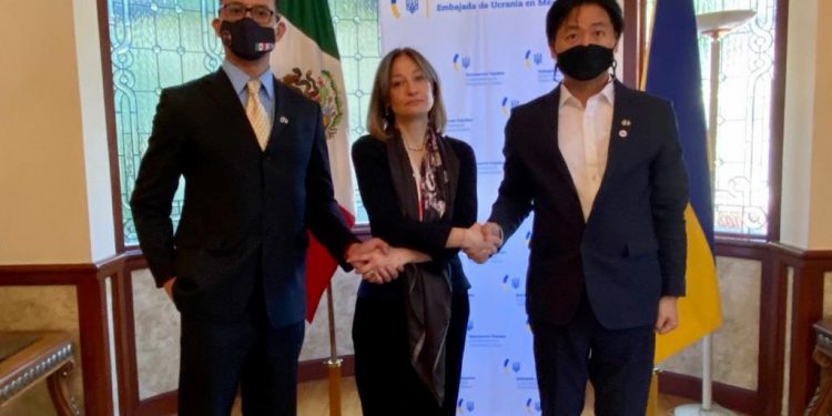 Embajada de Ucrania en México exhorta a las Asociaciones de Descendientes Coreanos, mediante su Embajada, a apoyar a ciudadanos ucranianos en México