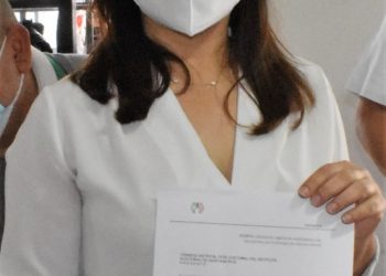 Deborah Angulo se apunta por el PRI en el Distrito XV