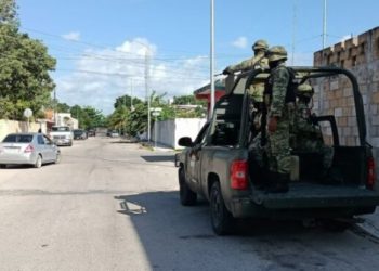 Granada de juguete provoca fuerte operativo en Playa del Carmen