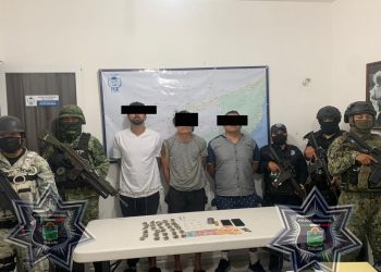 Autoridades realizan operativo en conjunto, aseguran  11 narcomenudistas en Tulum