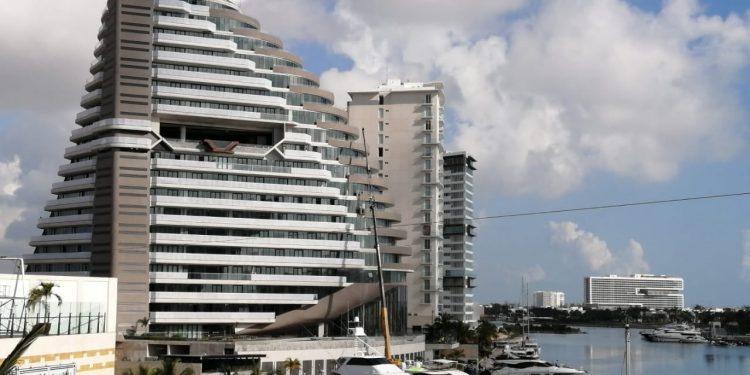 Inauguran Shark Tower Puerto Cancún, la más icónica y lujosa torre residencial de Latinoamérica