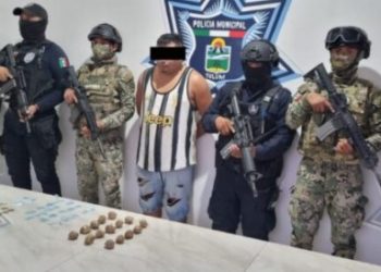 Detienen a presunto narcomenudista en Tulum