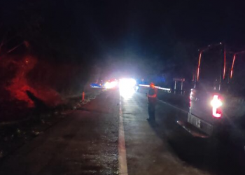 Autoridades encuentran un cuerpo sin vida en el libramiento de Felipe Carrillo Puerto