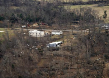 Tornado deja daños en viviendas y algunos fallecidos en Iowa