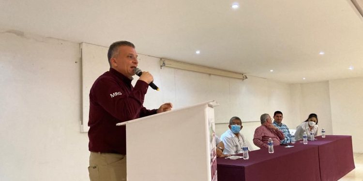 Reforma eléctrica contribuirá a bajar la tarifas y empoderar a las mujeres: Manuel Rodríguez