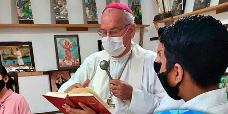 Respalda iglesia que se retiren cubrebocas en espacios públicos